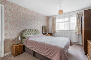 Bedroom- click for photo gallery
